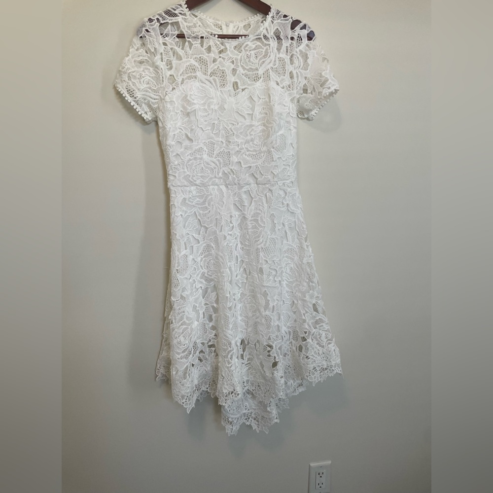 Lace white midi dress